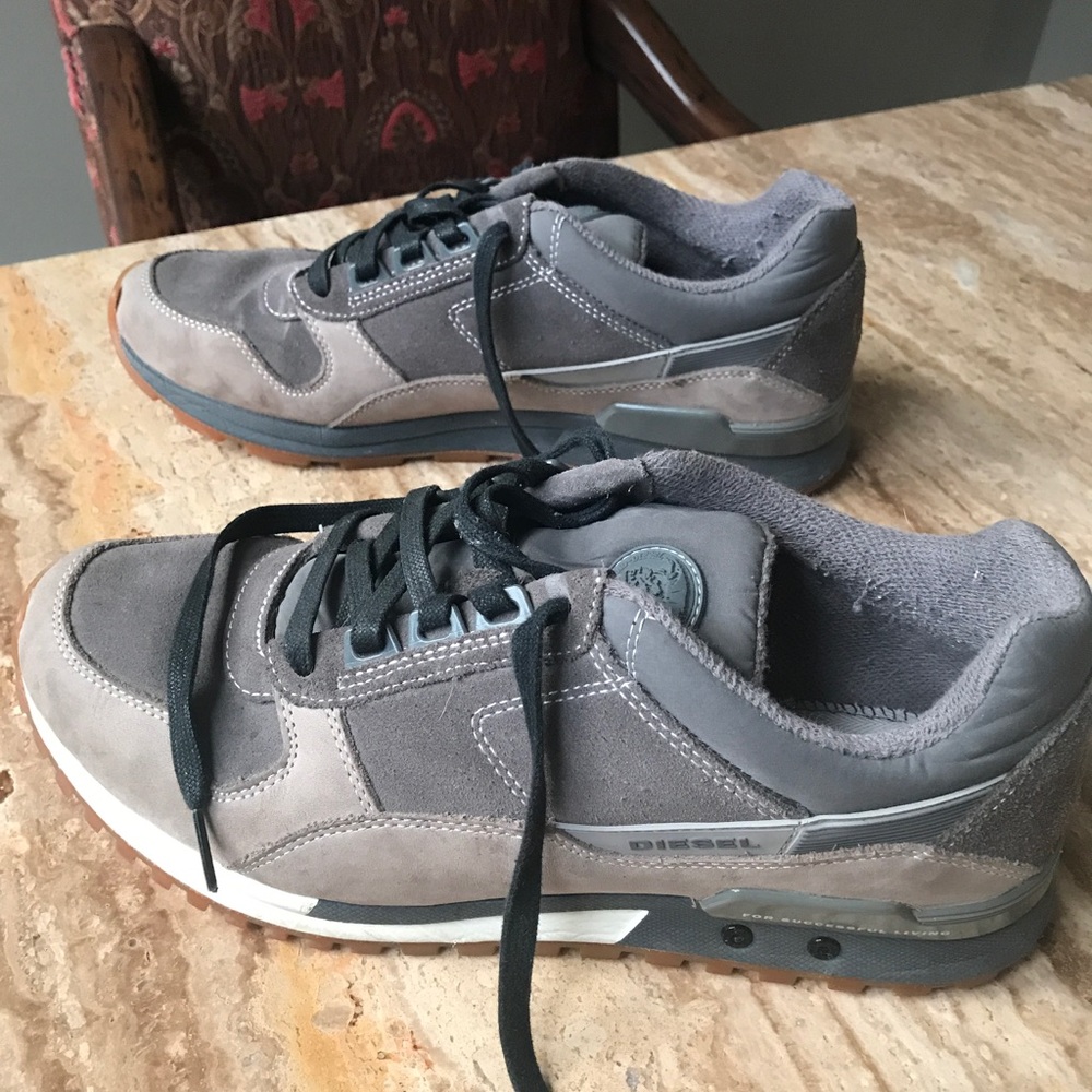 Diesel Men's Speed Sneakers US 9.5